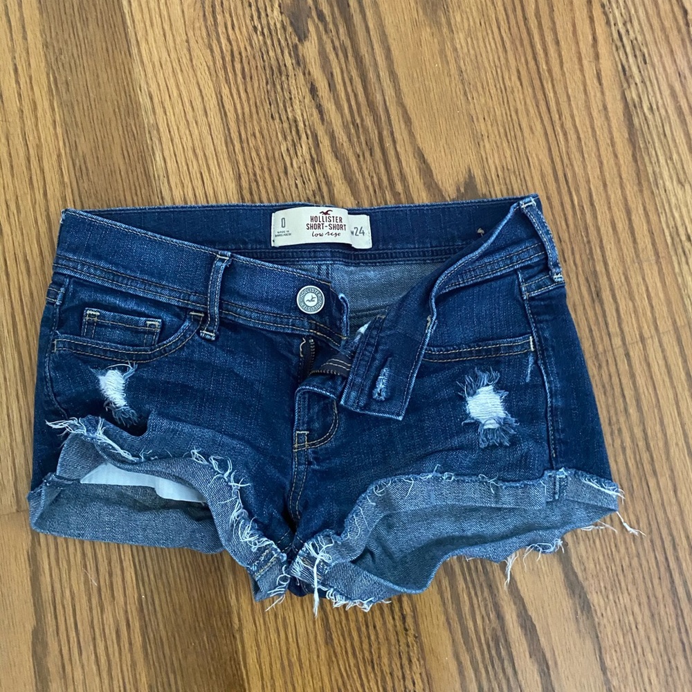 Hollister low rise “short short” shorts